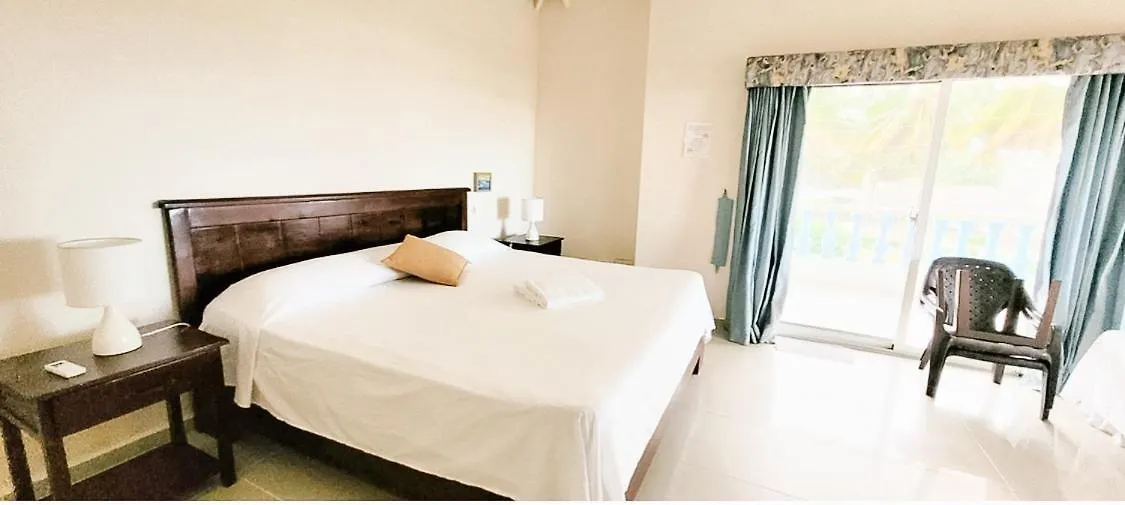 아파트호텔 Brisas Doradas Beachfront Villa 카바레테 도미니카 공화국