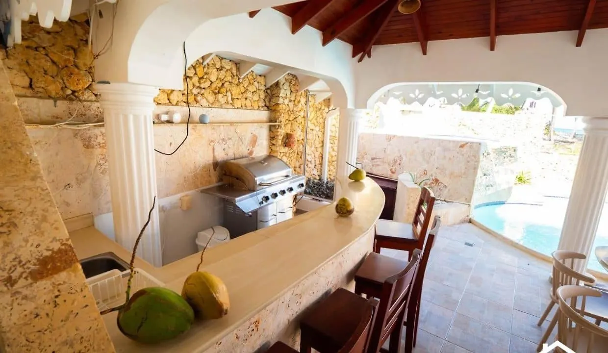 Brisas Doradas Beachfront Villa 카바레테 아파트호텔